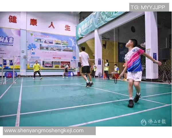 探索广州羽毛球队的技术精髓与训练秘籍助力羽坛新星崛起 探索广州羽毛球队的技术精髓与训练秘籍助力羽坛新星崛起